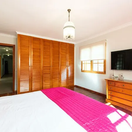 Luxury Home Pool - Tennis Court - Parking * Las Palmas de Gran Canaria