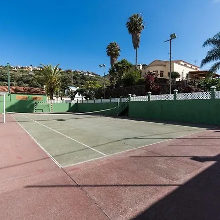 Luxury Home Pool - Tennis Court - Parking Villa *