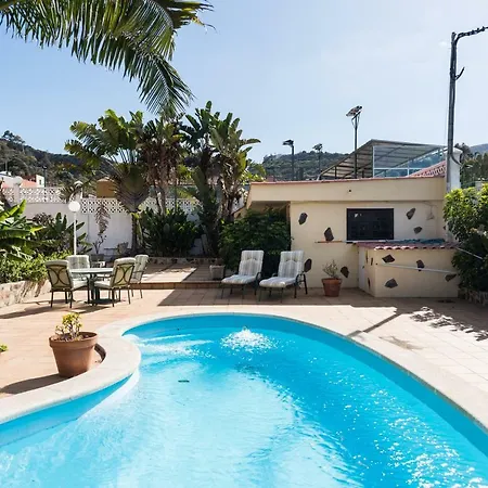 Luxury Home Pool - Tennis Court - Parking * Las Palmas de Gran Canaria