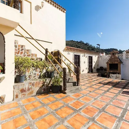 Luxury Home Pool - Tennis Court - Parking Villa *